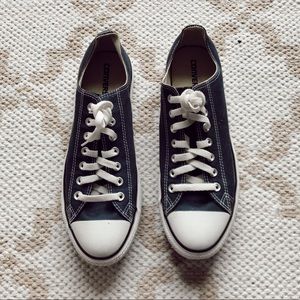 navy low top converse